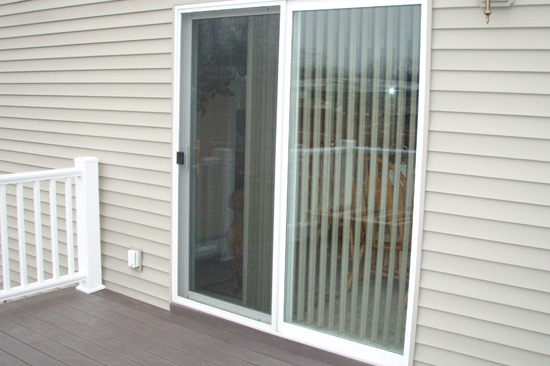 Brentwood-screen-door-repair