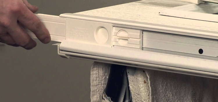 aluminum storefront door repair Brentwood