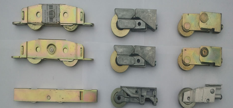 patio sliding door wheel replacement Brentwood